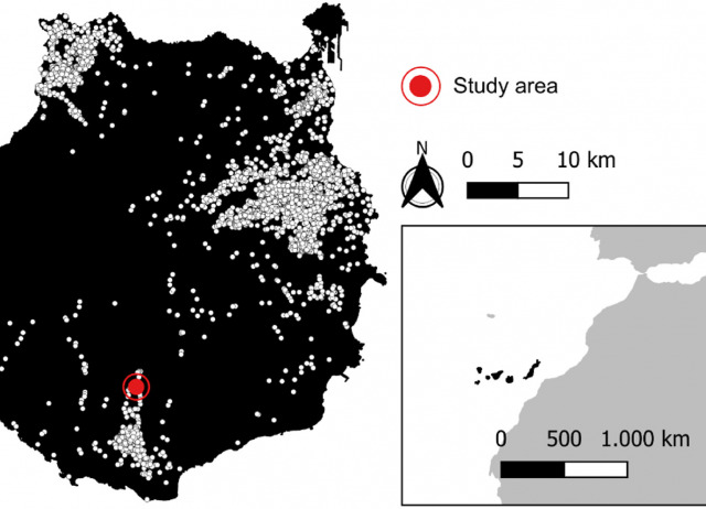 Temperature as an effective biosecurity tool against invasive snakes